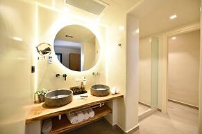 Tropicana Hotel , Suites & Villas Mykonos