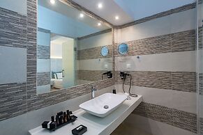 Tropicana Hotel , Suites & Villas Mykonos