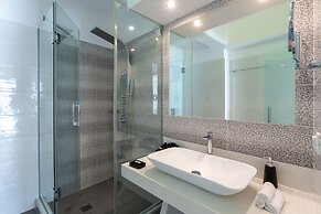 Tropicana Hotel , Suites & Villas Mykonos