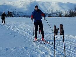 Raulandsakademiet og Vandrerhjem