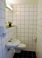 Raulandsakademiet og Vandrerhjem