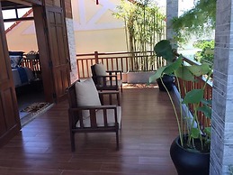 Khamy Riverside Resort