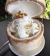 Khamy Riverside Resort