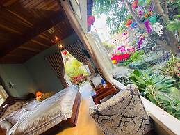 Khamy Riverside Resort