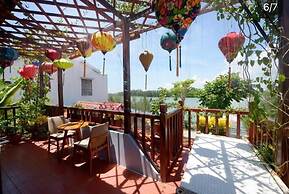 Khamy Riverside Resort