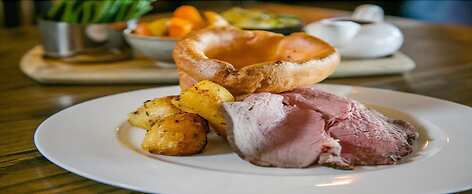 Three Horseshoes Country Inn and Spa