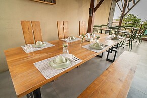 Green Hill Boutique Hotel