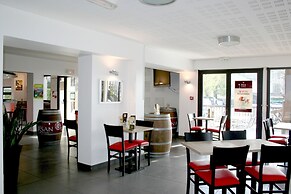 Logis Hôtel Le Fair Play