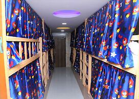 Delta Dormitory - Hostel