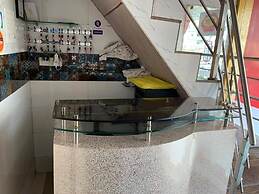 Delta Dormitory - Hostel