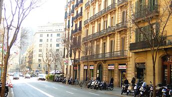 Hostal Live Natura Barcelona