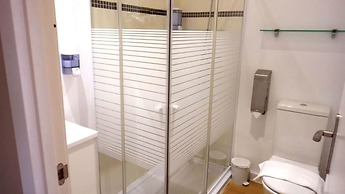 Hostal Live Natura Barcelona