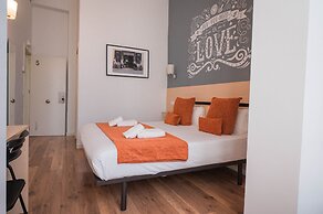 Hostal Live Natura Barcelona
