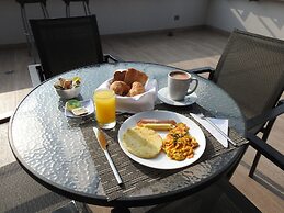 Park V Hotel & Suites