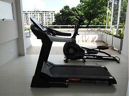 Park V Hotel & Suites