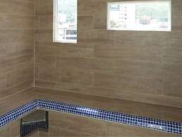 Park V Hotel & Suites