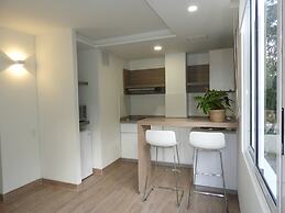 Park V Hotel & Suites