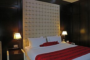 Best Western Plus By Bayse-LTD