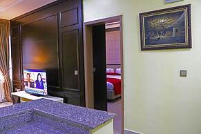 Best Western Plus By Bayse-LTD