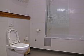 Best Western Plus By Bayse-LTD