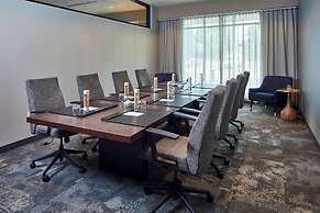 Courtyard by Marriott Minneapolis West