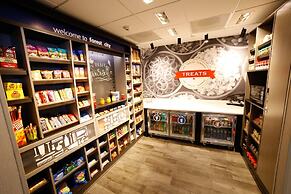 Hampton Inn & Suites Forest City