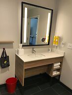 Tru By Hilton Lake Charles