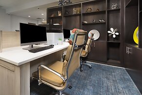 Holiday Inn & Suites Arden - Asheville Airport by IHG