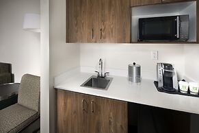 Holiday Inn & Suites Arden - Asheville Airport by IHG