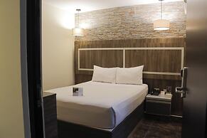 Rado Hotel - Santa Maria