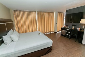 Rado Hotel - Santa Maria