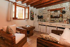 Salvezani apartments