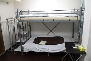 Hotel Mikado - Hostel