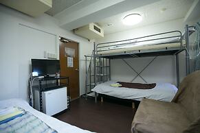 Hotel Mikado - Hostel