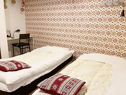 Hotel Mikado - Hostel