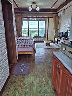 Jun House - Hostel