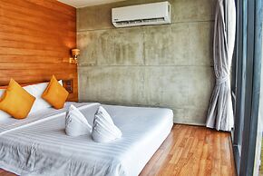 J4 Hotel Samui