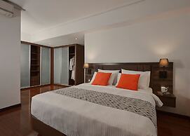 Trillion Suites by SLG