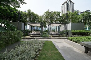 Trillion Suites by SLG