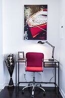 Royal Stays Condominiums - Downtown