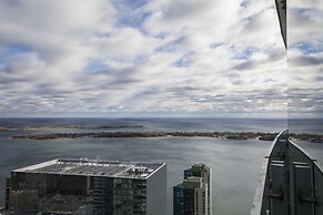 Royal Stays Condominiums - Downtown