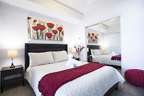 Royal Stays Condominiums - Downtown