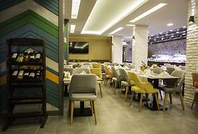 Laren Family Hotel & Spa -  Boutique Hotel