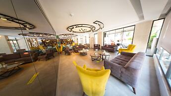 Laren Family Hotel & Spa -  Boutique Hotel