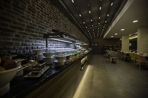 Laren Family Hotel & Spa -  Boutique Hotel