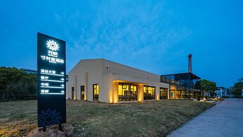 Ramada Encore by Wyndham Shanghai Pudong Airport