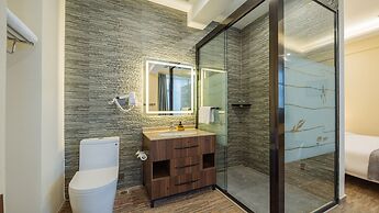 Ramada Encore by Wyndham Shanghai Pudong Airport