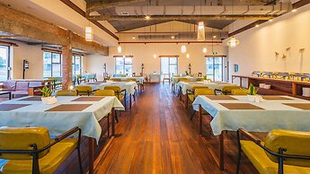 Ramada Encore by Wyndham Shanghai Pudong Airport