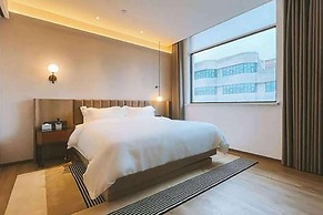 Ramada Encore by Wyndham Shanghai Pudong Airport