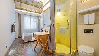 Ramada Encore by Wyndham Shanghai Pudong Airport